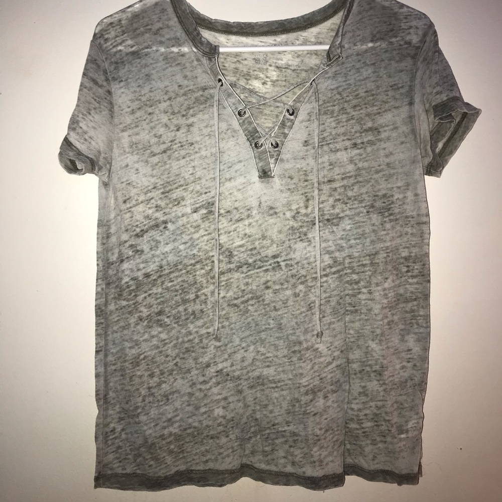 American Eagle Grey Shirt